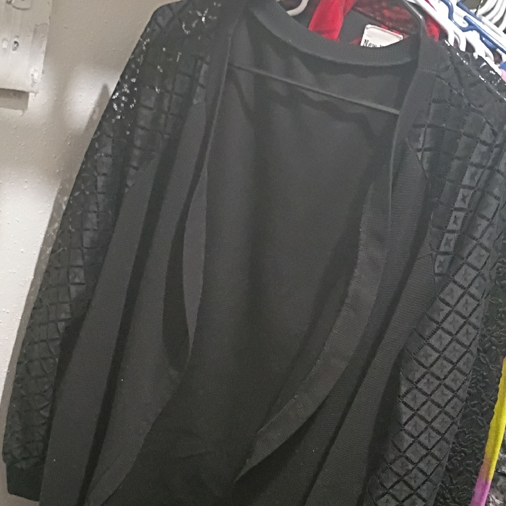 Black Bomber Jacket for Stylish Outerwear